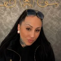 Photo of barber Nelly